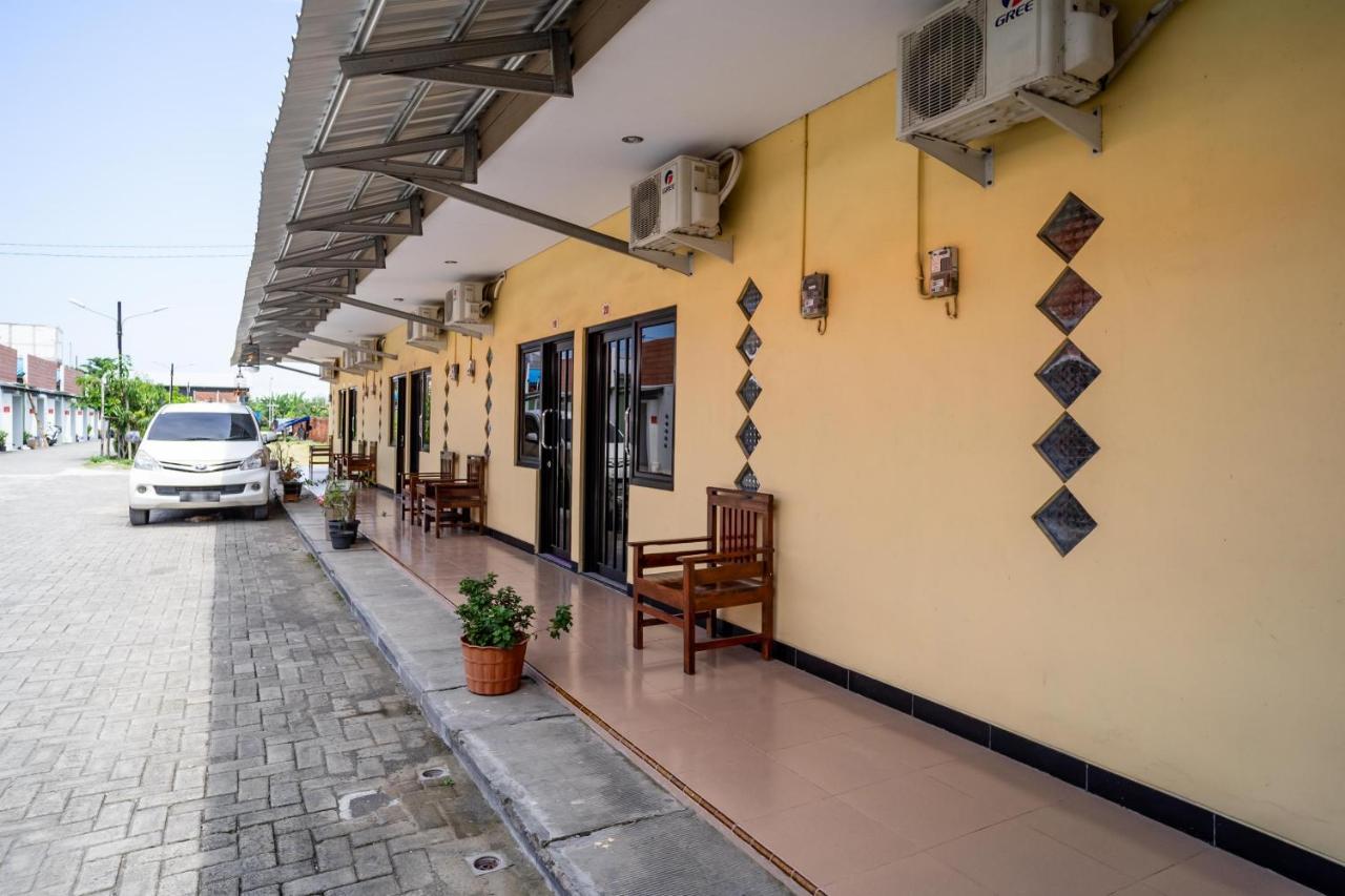 Hotel Koolkost Syariah Near Transmart Tegal Zewnętrze zdjęcie