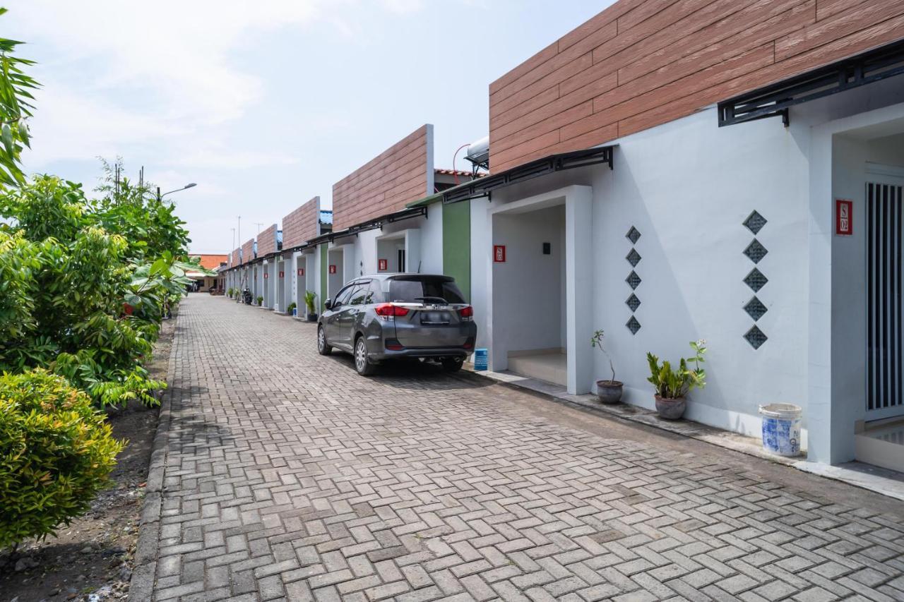 Hotel Koolkost Syariah Near Transmart Tegal Zewnętrze zdjęcie