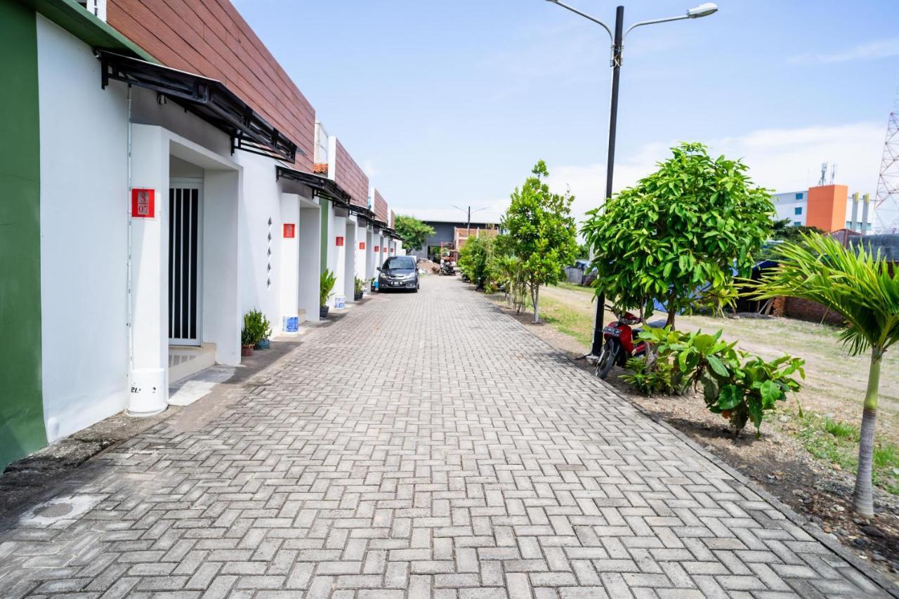 Hotel Koolkost Syariah Near Transmart Tegal Zewnętrze zdjęcie